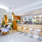Airport Hotel Bolonha