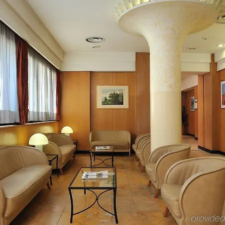 Airport 4* Bologna