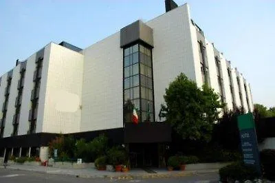 Hotell Airport Bologna