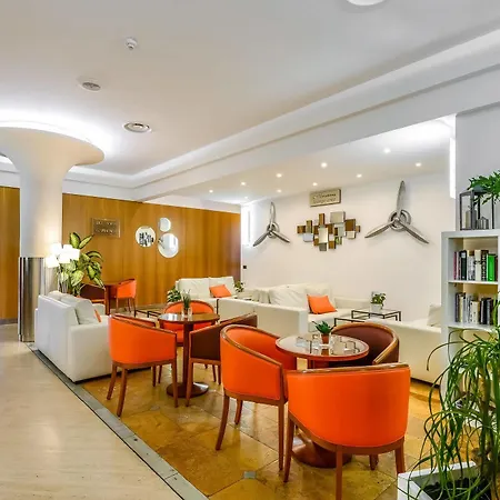 Airport Hotell 4*