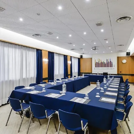 Airport Hotel