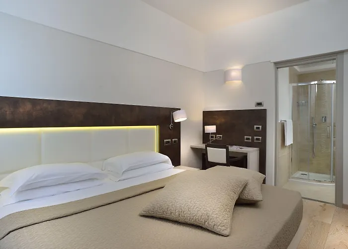 Hotel Airport 4*
