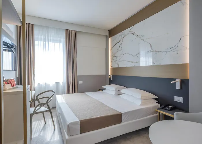 Airport Hotel 4*