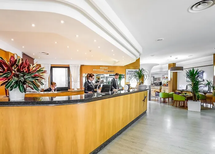 Hotel Airport 4*