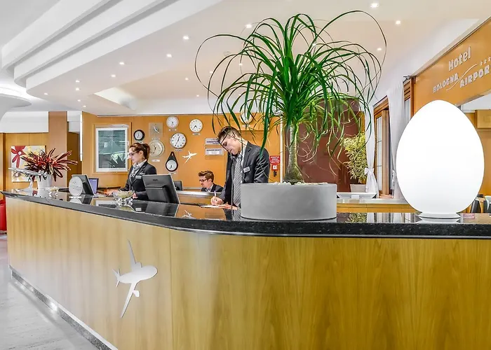 Hotel Airport 4*