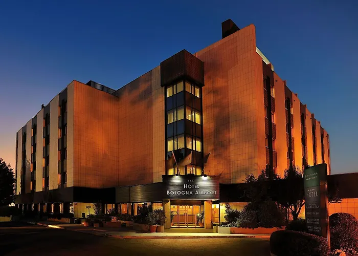 Hotell Airport 4*