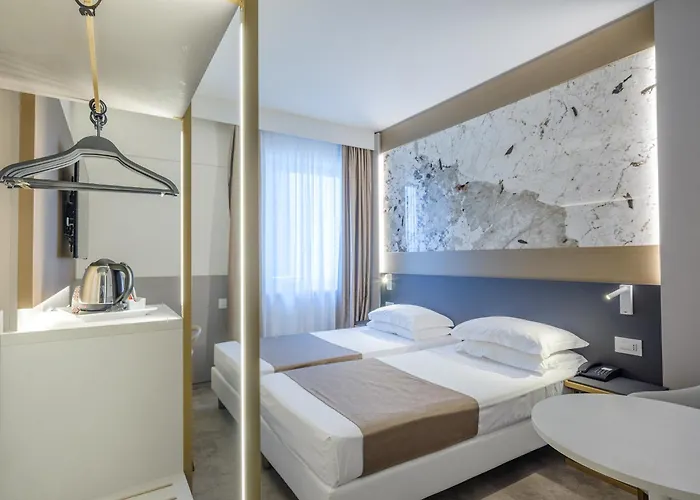 Airport 4* Bologna